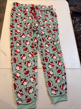 #603. Fuzzy penguin pajama pants. Large